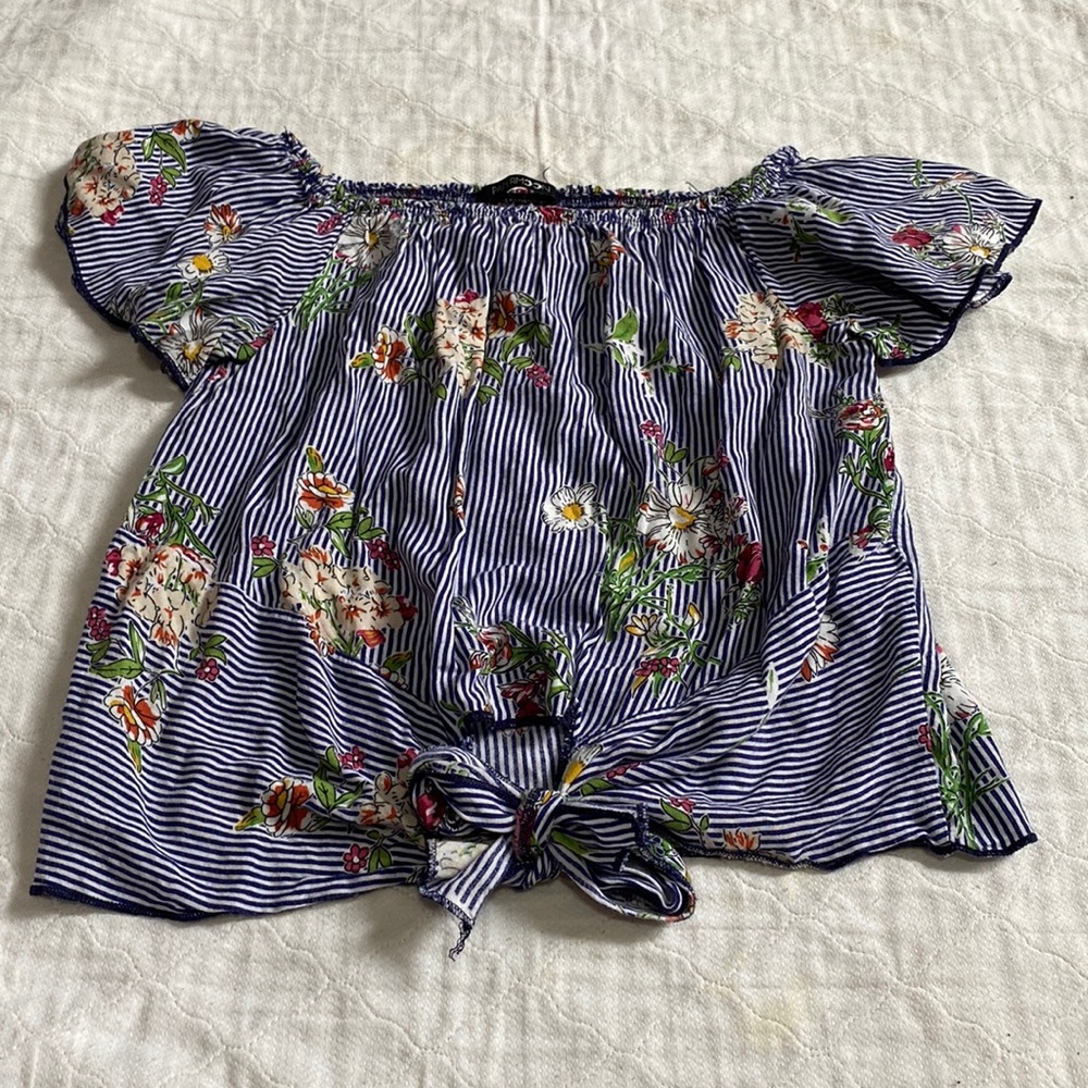 Paper Moon Off The Shoulder Top (Size S)